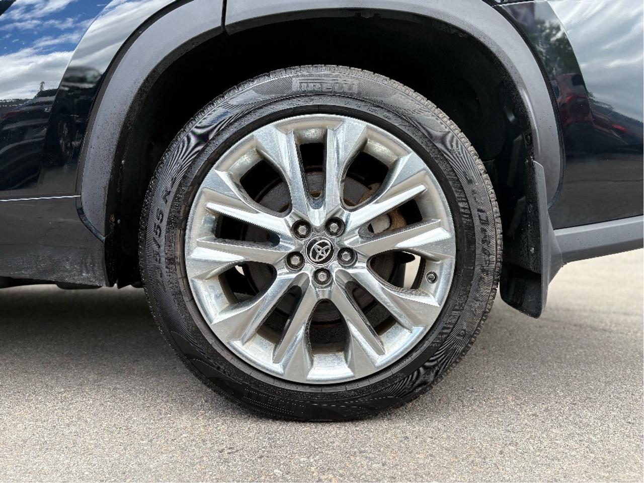 2020 Toyota Highlander Hybrid LIMITED Photo
