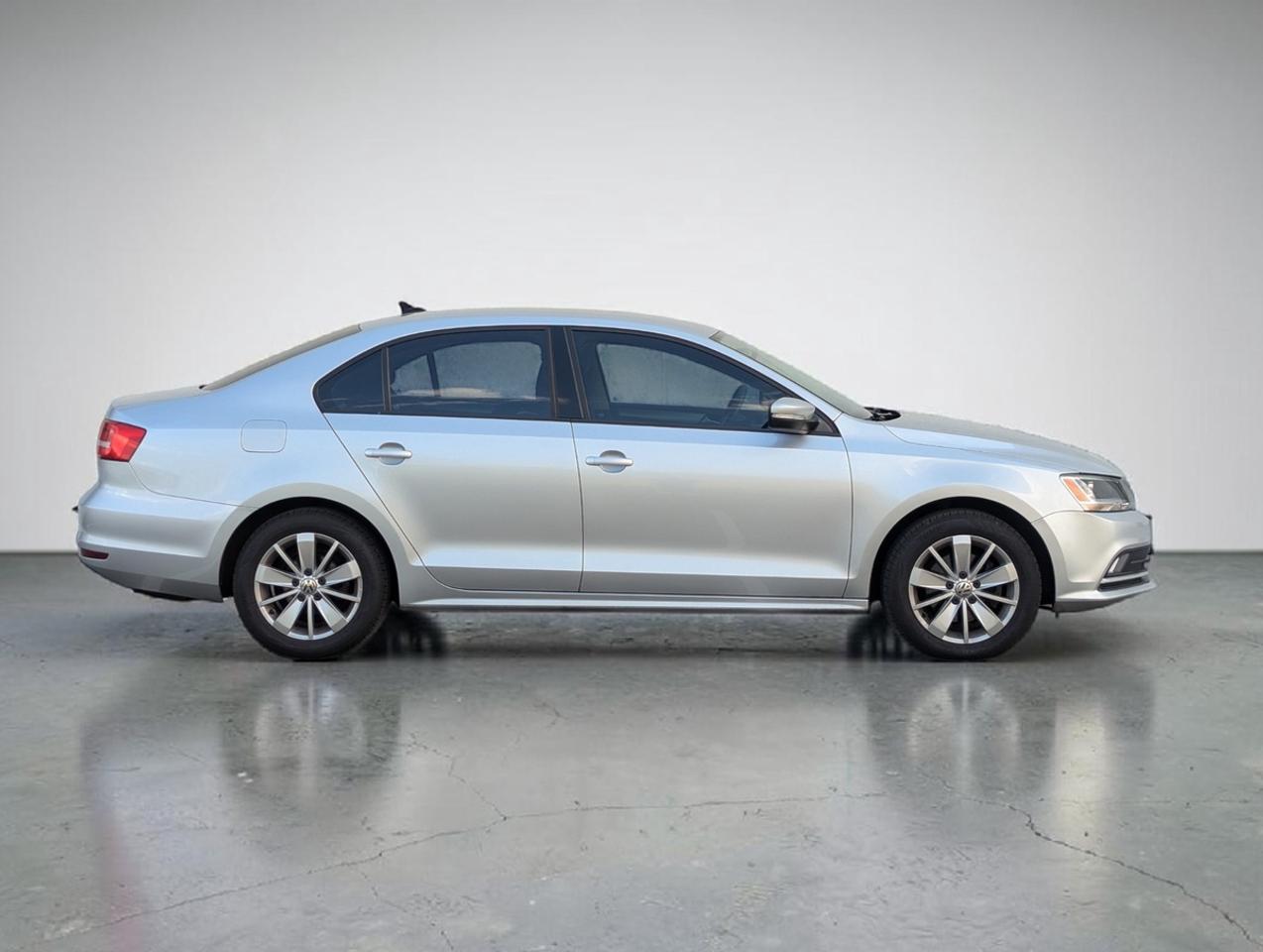 2015 Volkswagen Jetta TDI/Comfortline/BackupCam/PushBStart Photo