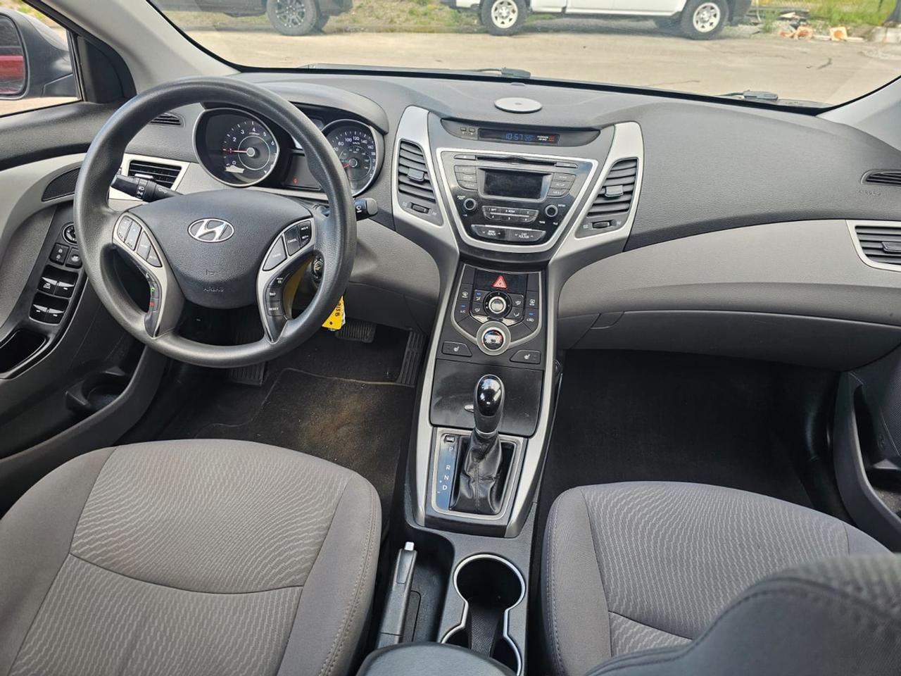 2014 Hyundai Elantra Limited Photo