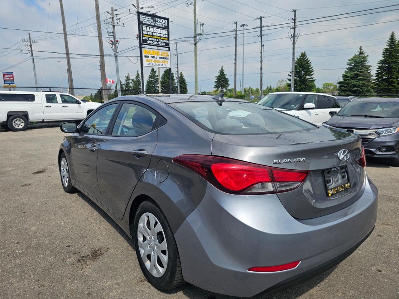 2014 Hyundai Elantra Limited Photo
