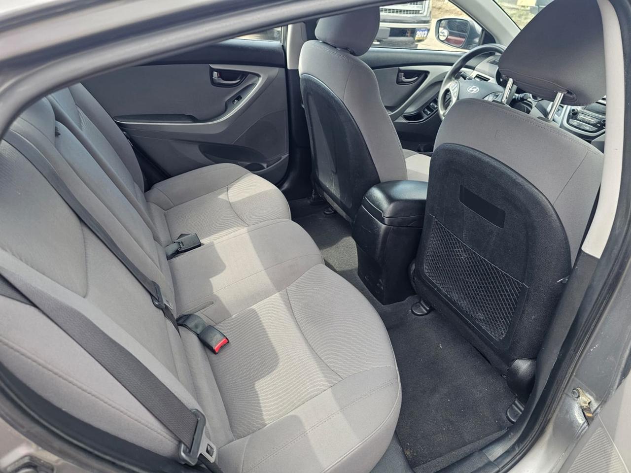 2014 Hyundai Elantra Limited Photo