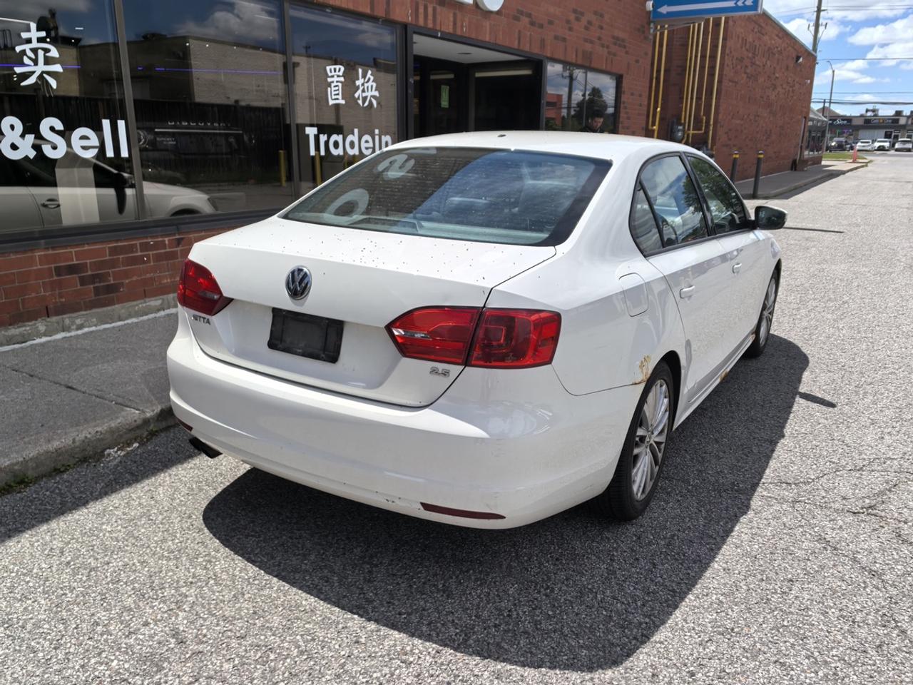 2011 Volkswagen Jetta SE Photo3