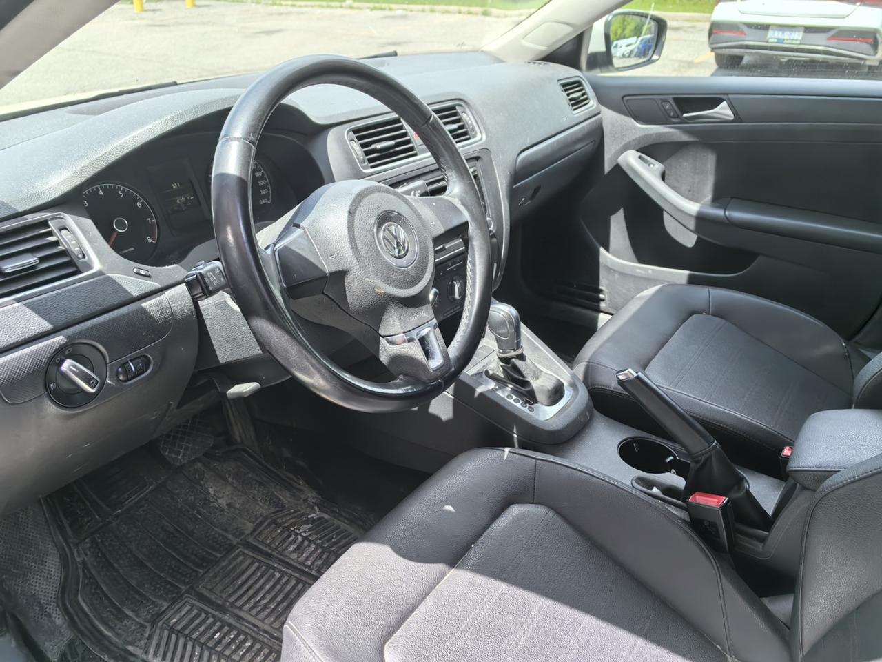2011 Volkswagen Jetta SE Photo