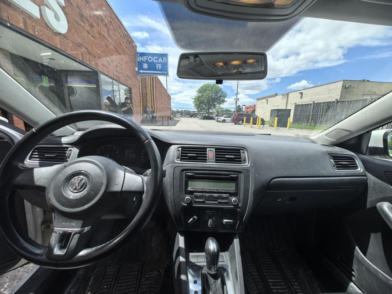 2011 Volkswagen Jetta SE Photo