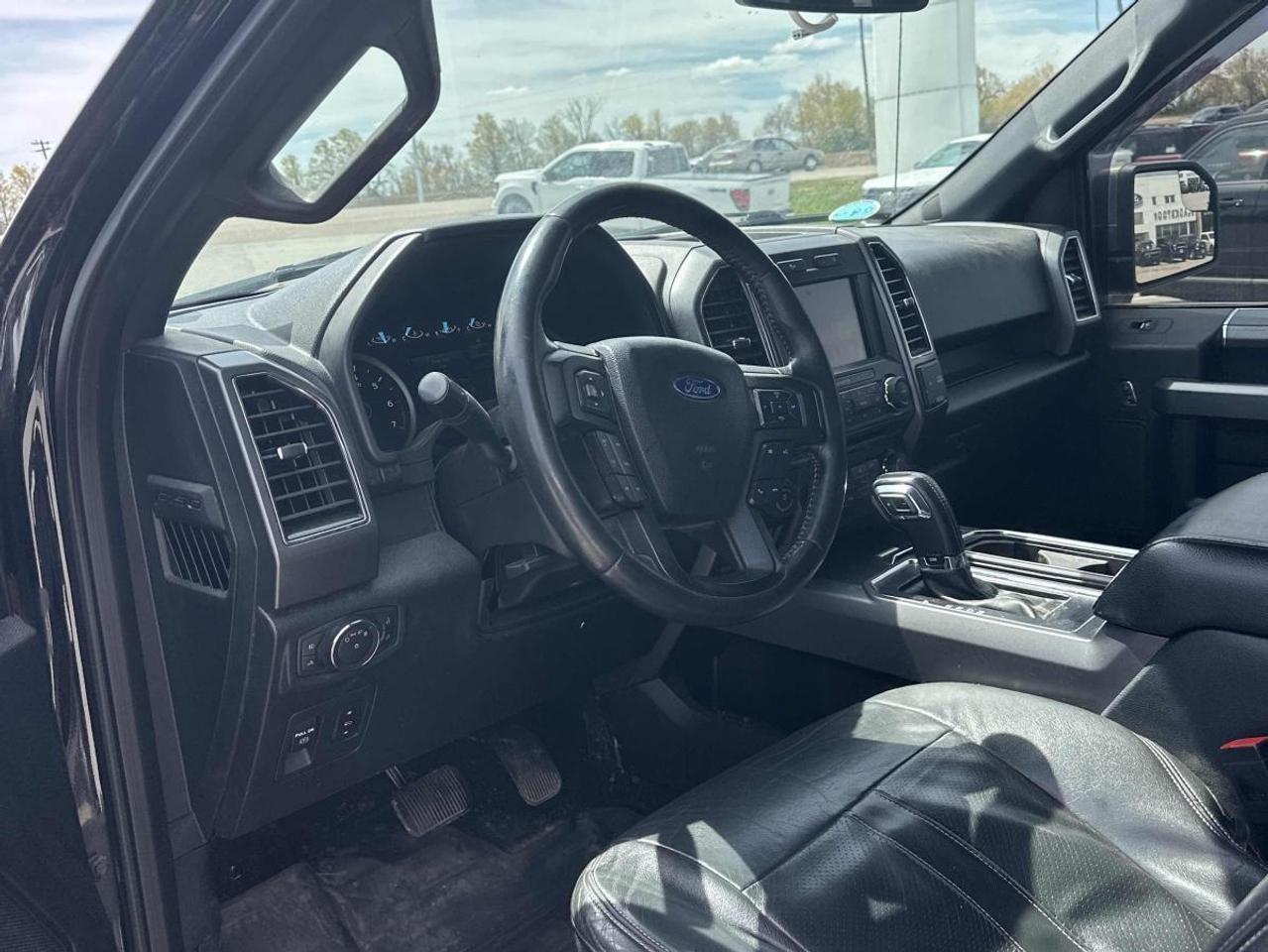 2018 Ford F-150 F150 Supercrew   XLT   ONE OWNER   NO ACCIDENTS Photo