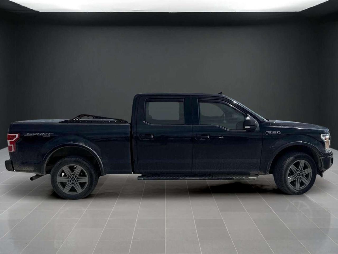 2018 Ford F-150 F150 Supercrew   XLT   ONE OWNER   NO ACCIDENTS   V8 Photo3