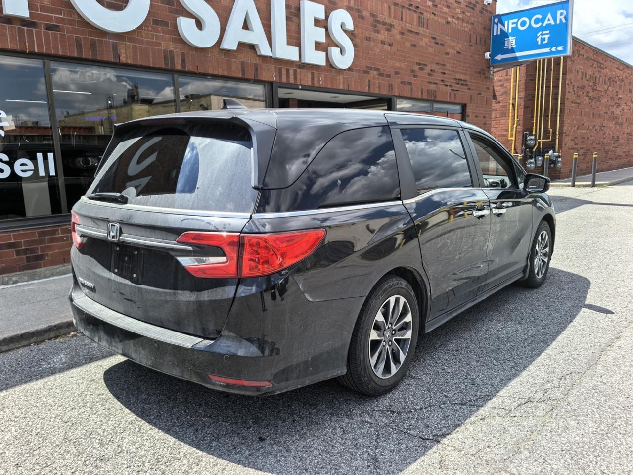 2023 Honda Odyssey EX L Photo