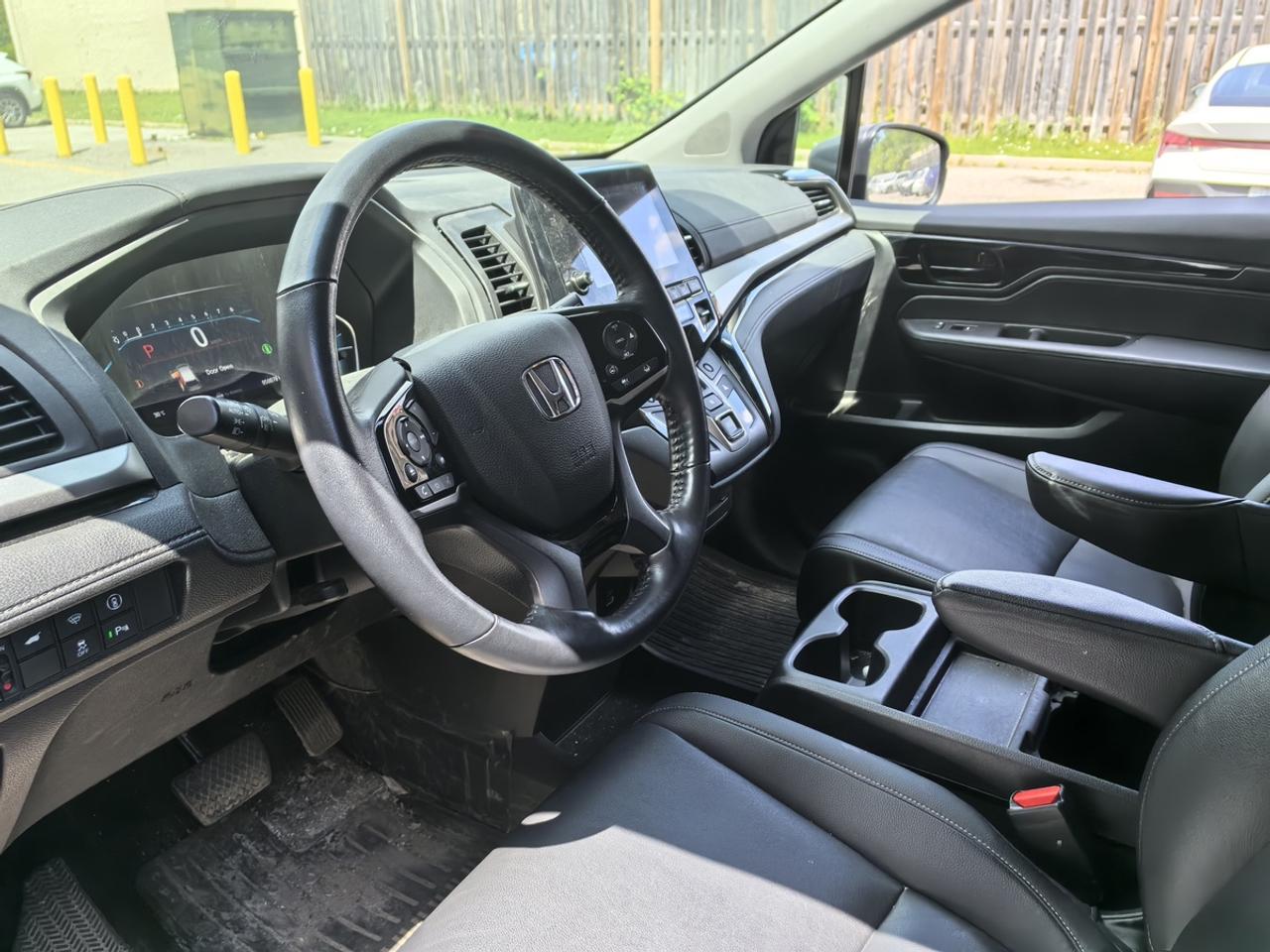 2023 Honda Odyssey EX L Photo