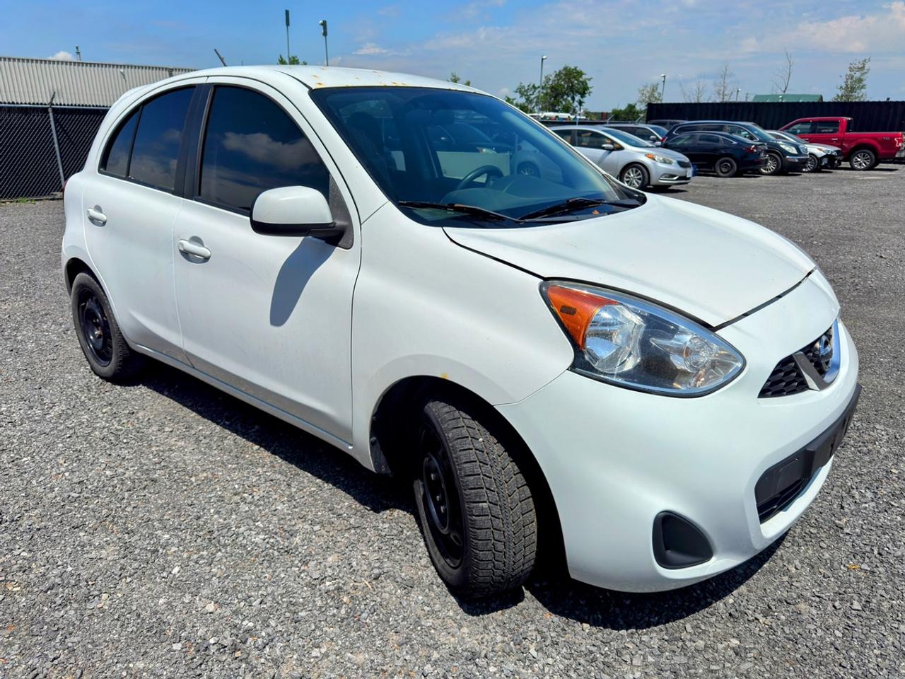 2015 Nissan Micra Base Photo