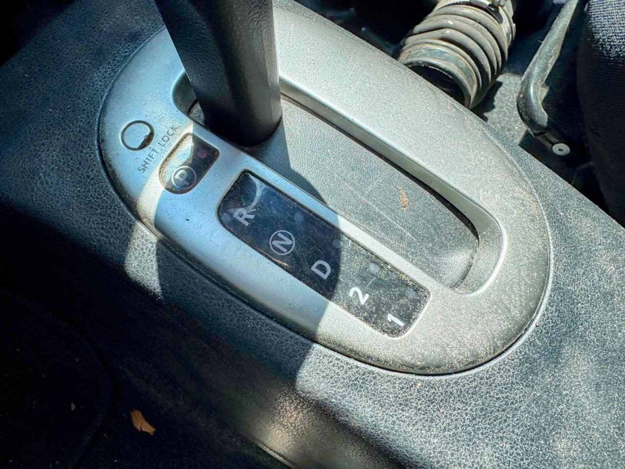 2015 Nissan Micra Base Photo