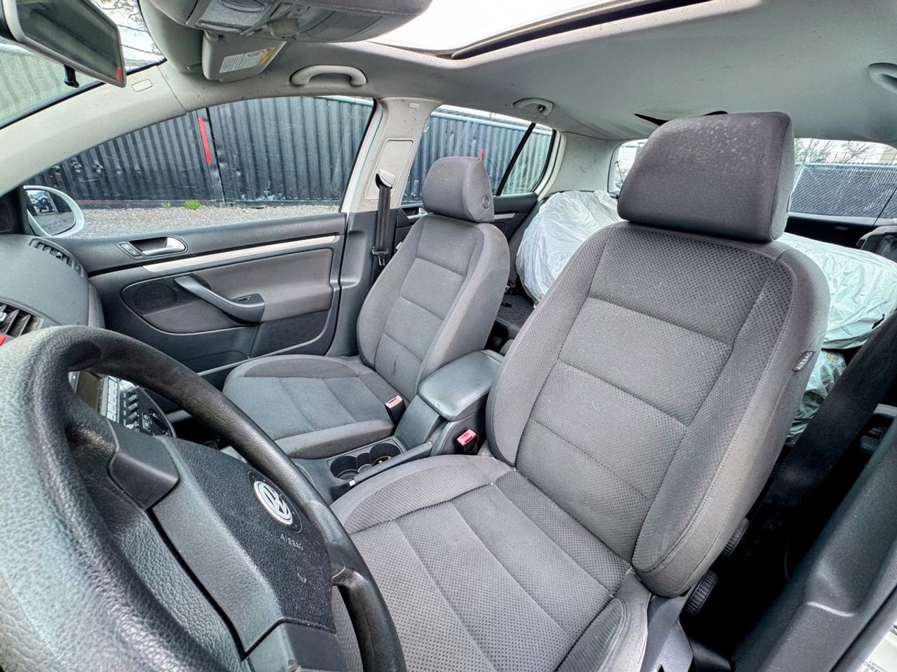 2009 Volkswagen Rabbit Comfortline Photo