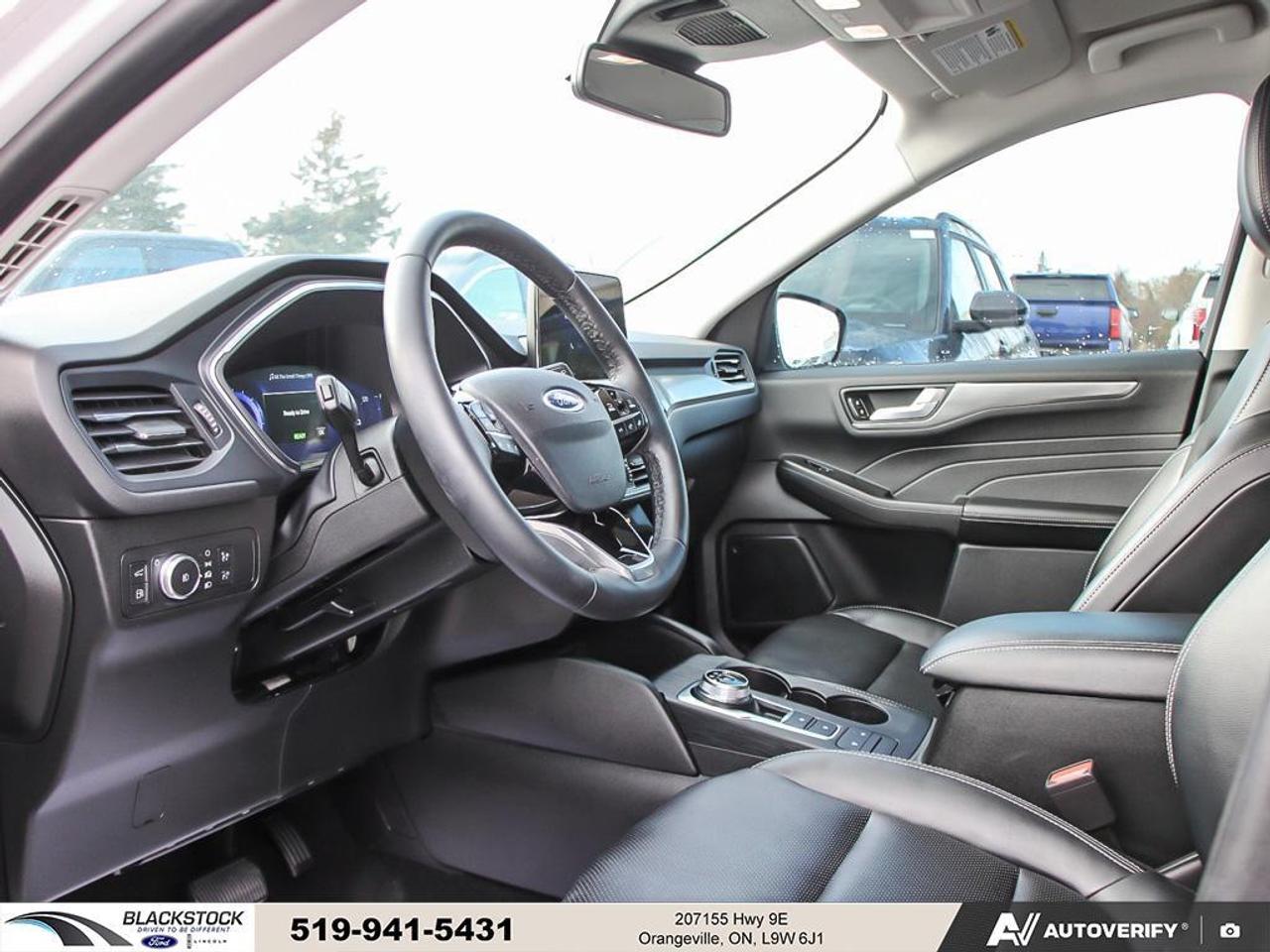 2022 Ford Escape Titanium Hybrid   ONE OWNER   NO ACCIDENTS Photo