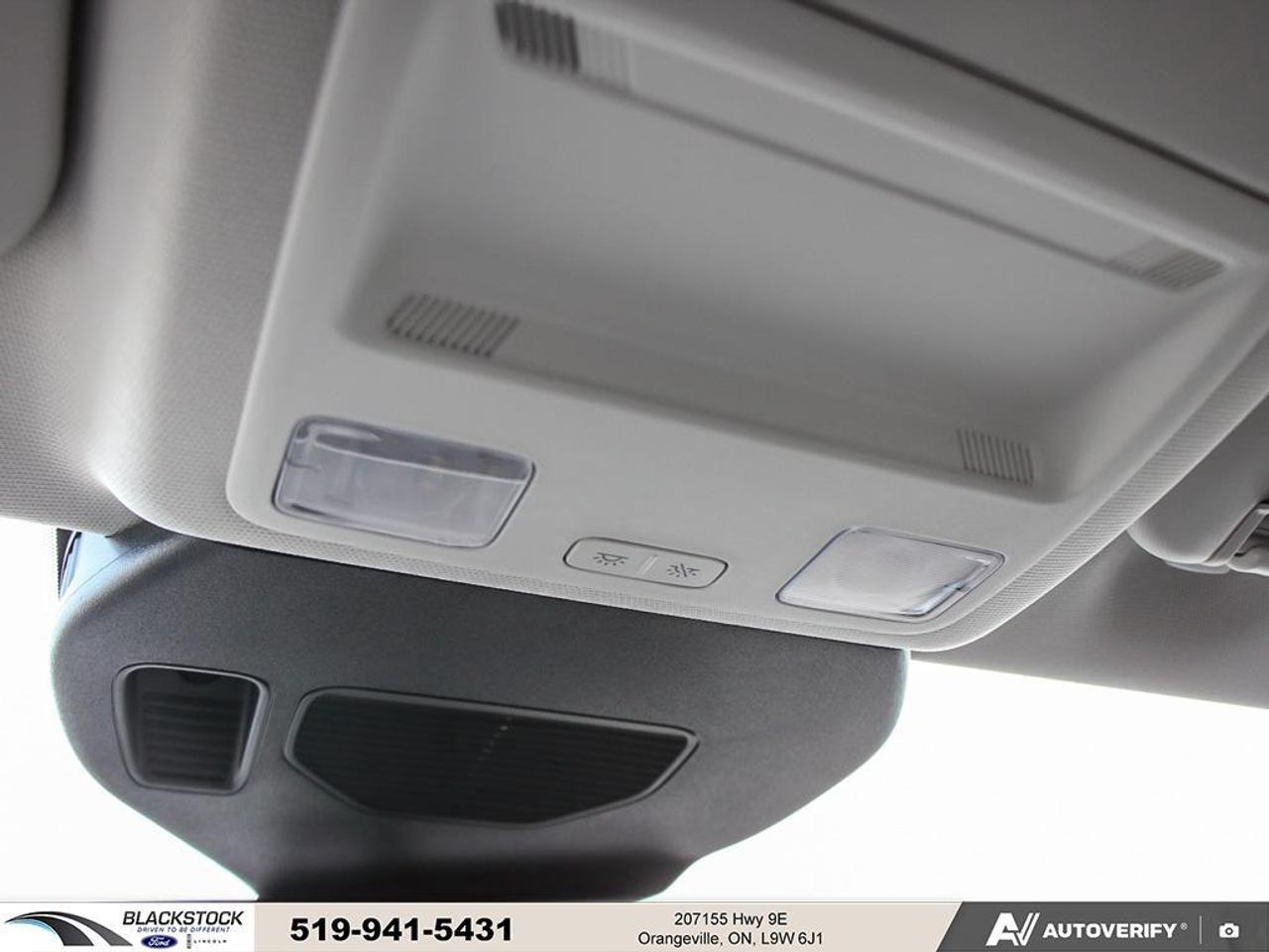 2022 Ford Escape Titanium Hybrid   ONE OWNER   NO ACCIDENTS Photo