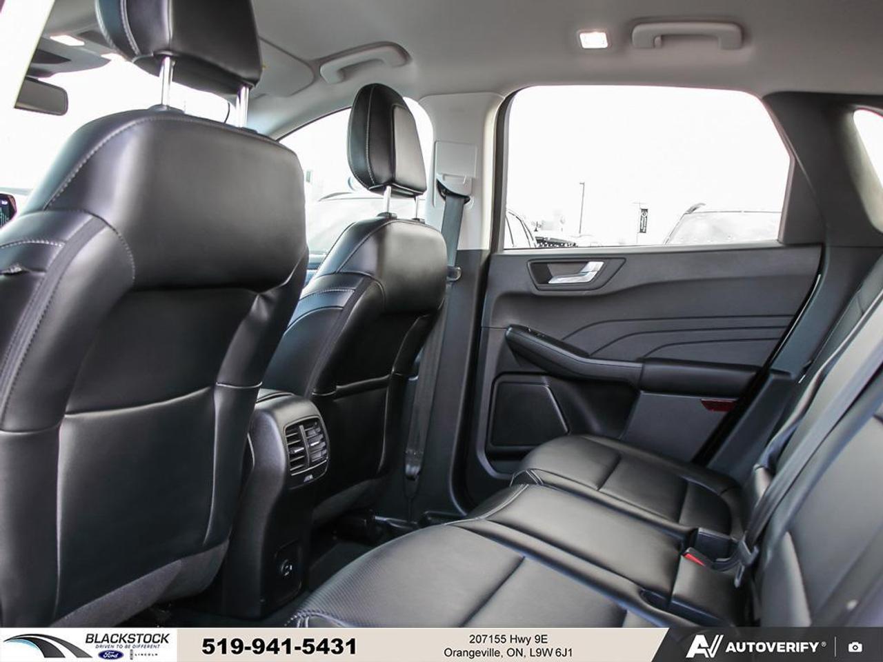 2022 Ford Escape Titanium Hybrid   ONE OWNER   NO ACCIDENTS Photo