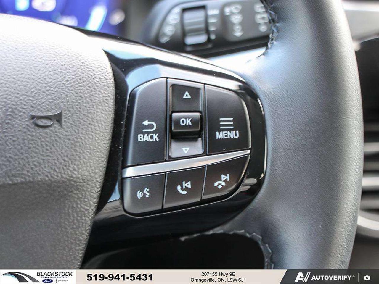 2022 Ford Escape Titanium Hybrid   ONE OWNER   NO ACCIDENTS Photo
