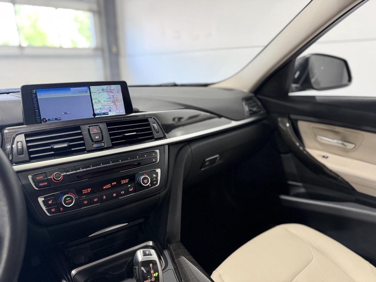 2014 BMW 3-Series 328i xDrive Photo