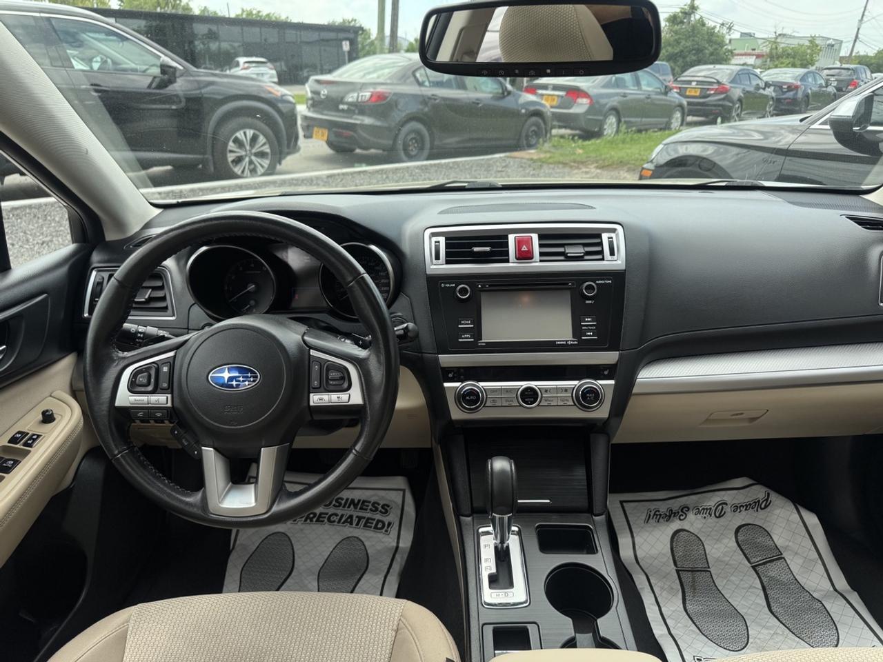 2016 Subaru Outback Premium Photo