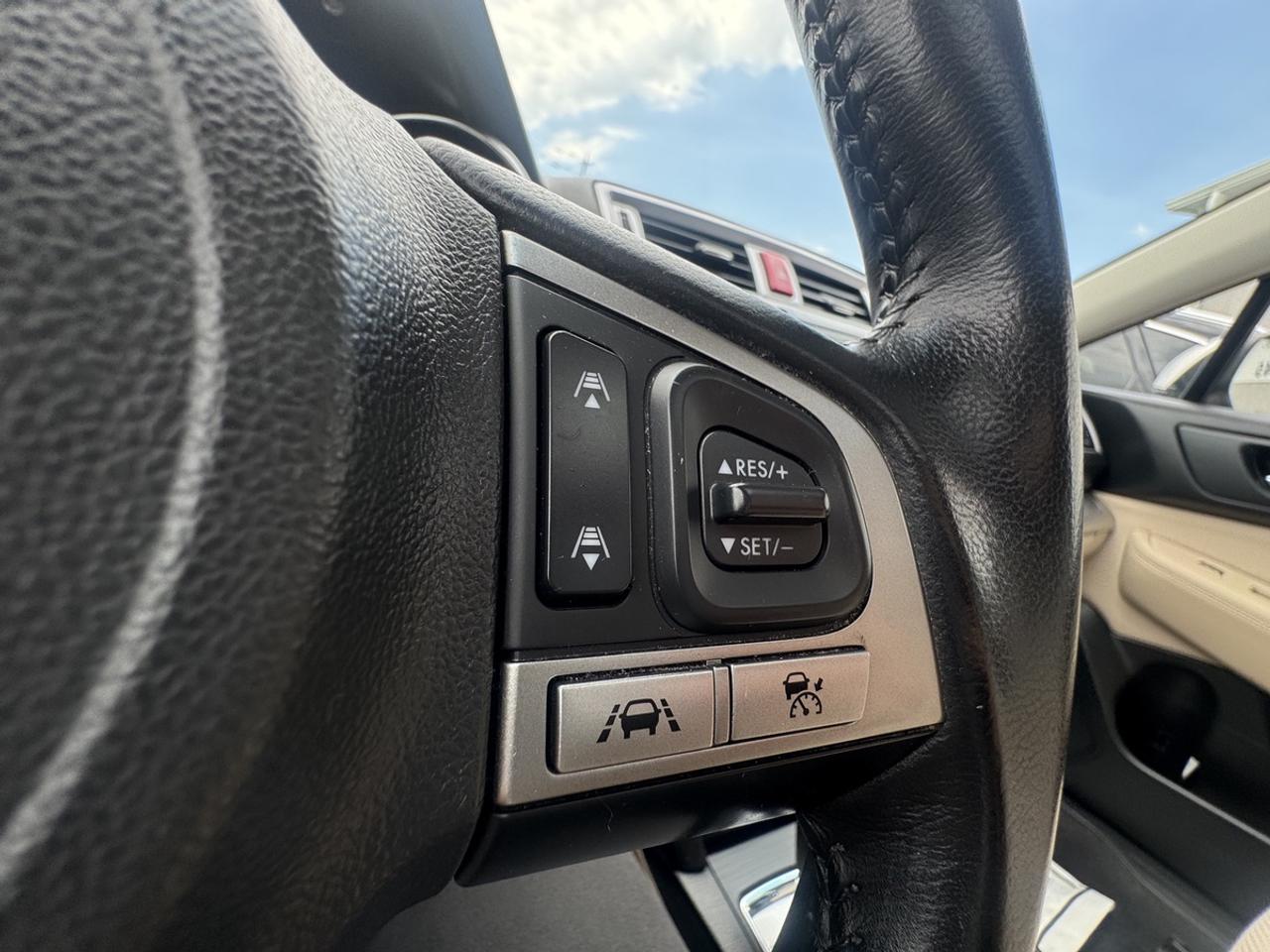 2016 Subaru Outback Premium Photo