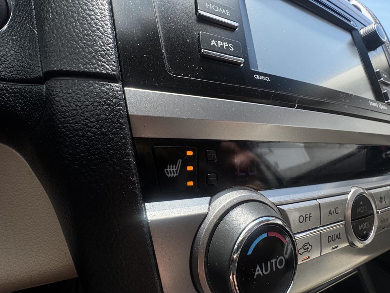 2016 Subaru Outback Premium Photo
