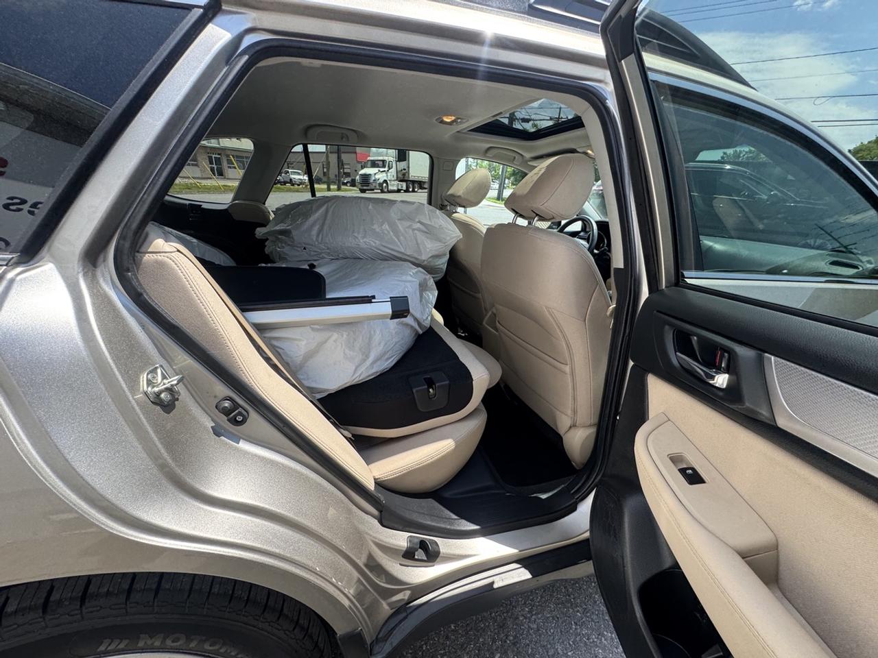 2016 Subaru Outback Premium Photo