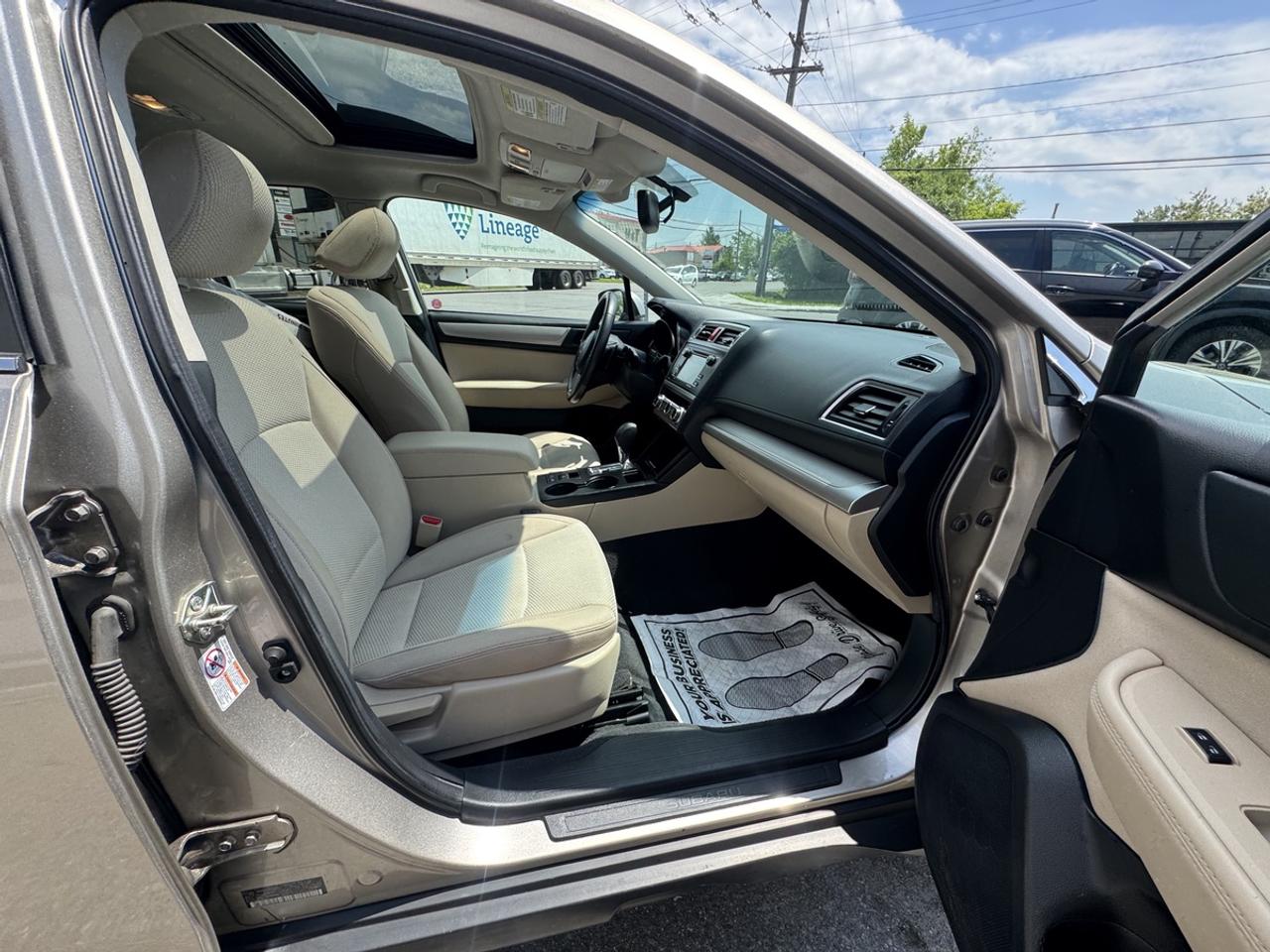 2016 Subaru Outback Premium Photo
