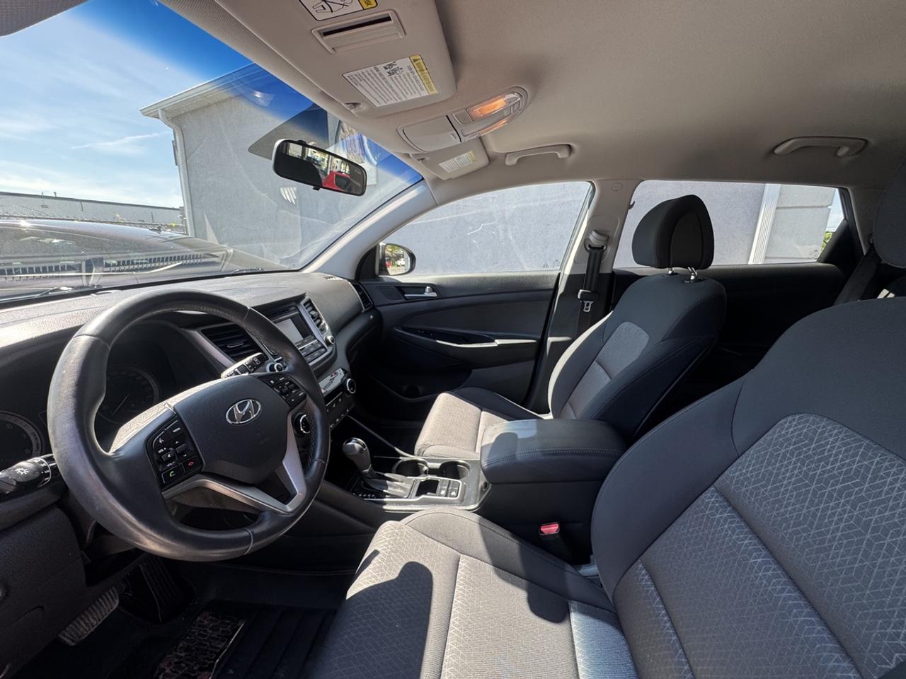 2017 Hyundai Tucson SE Photo