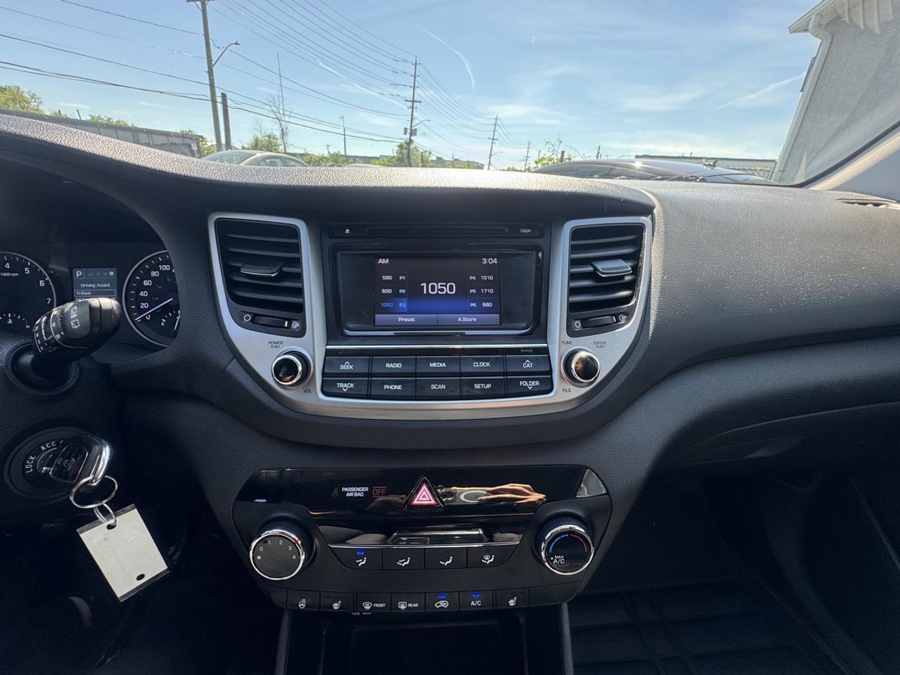 2017 Hyundai Tucson SE Photo