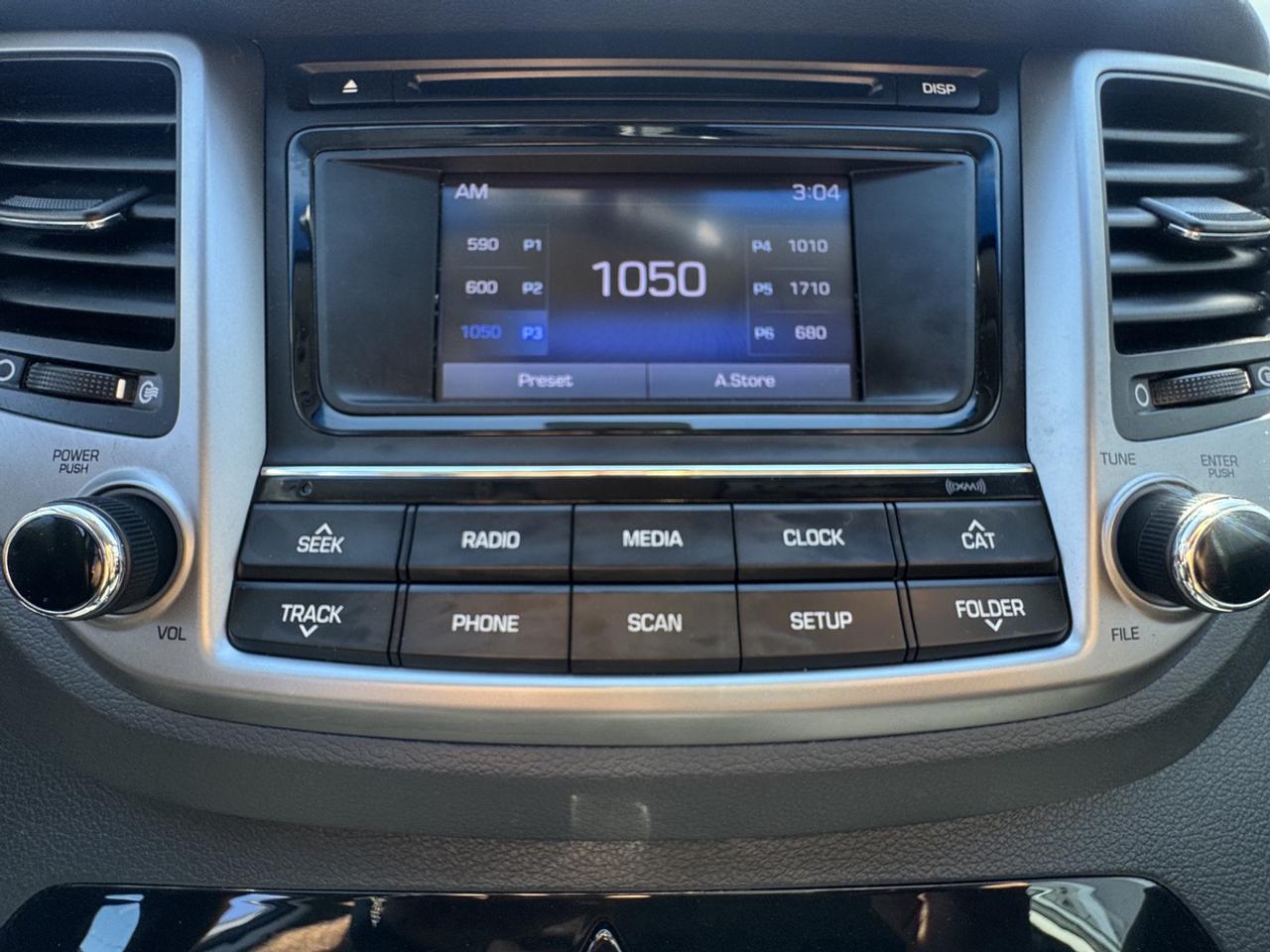 2017 Hyundai Tucson SE Photo