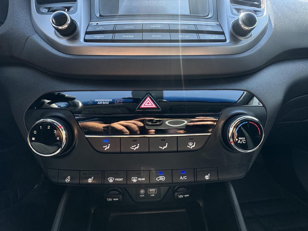 2017 Hyundai Tucson SE Photo