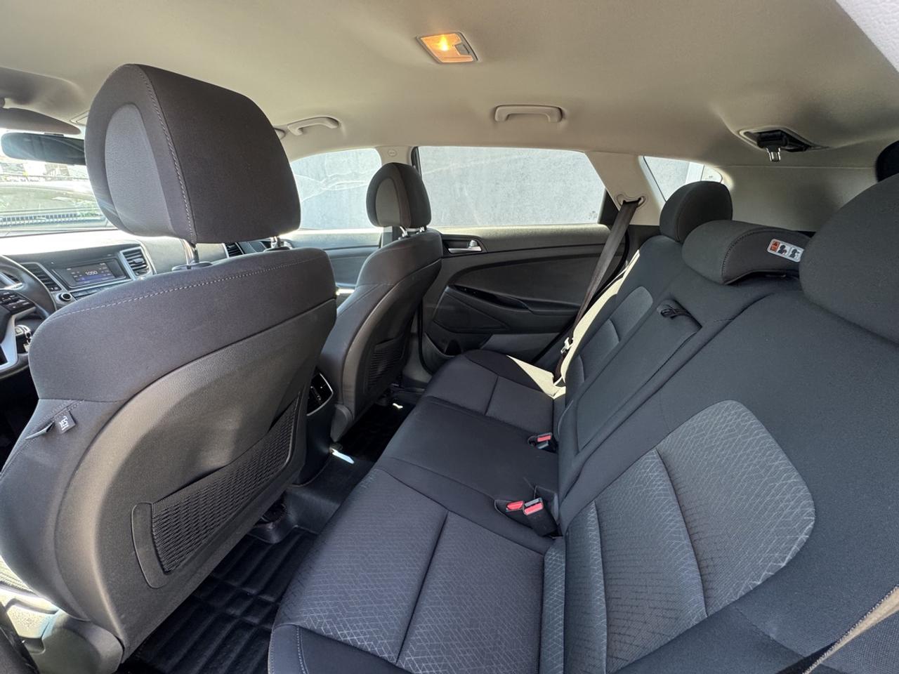 2017 Hyundai Tucson SE Photo