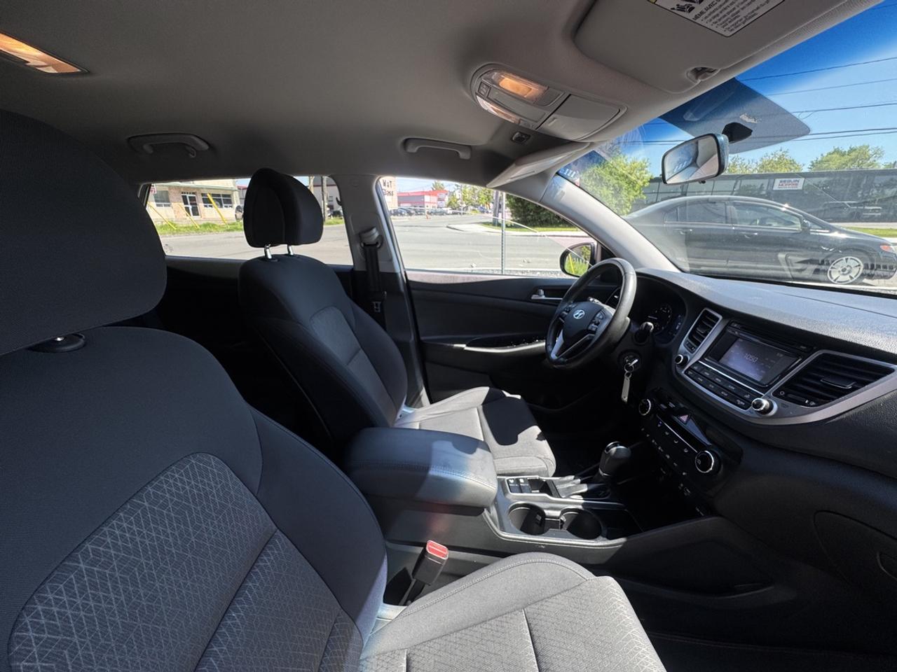 2017 Hyundai Tucson SE Photo