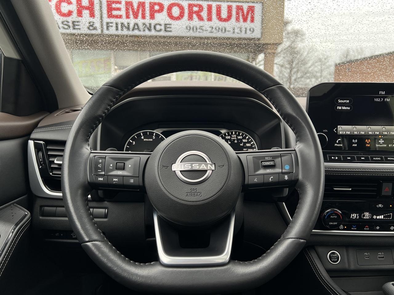 2023 Nissan Rogue SL Pearl White AWD   FULLY LOADED   Leather Htd Re Photo