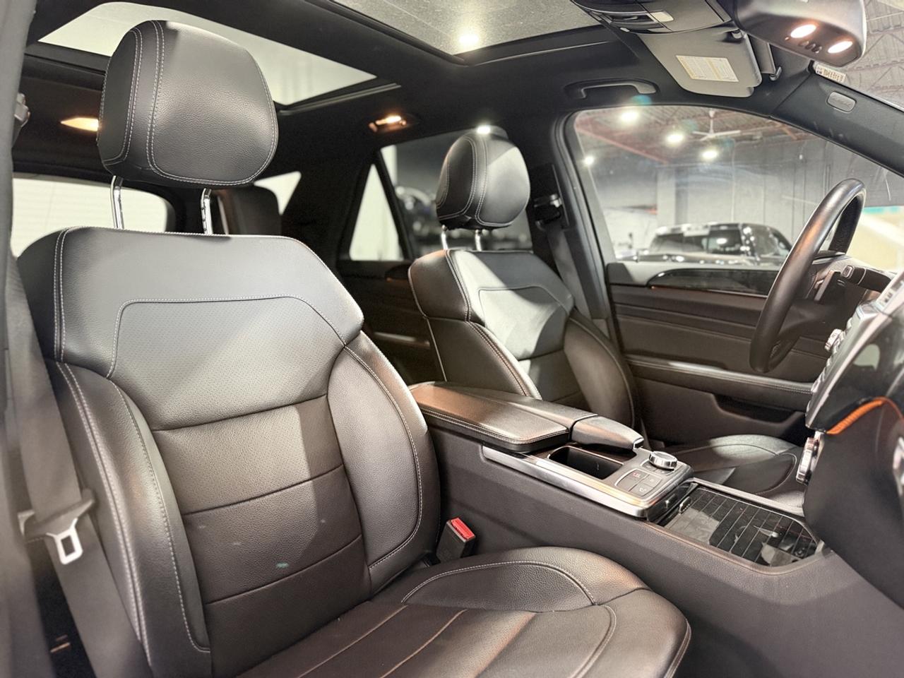 2014 Mercedes-Benz M-Class ML350 BLUETEC Photo