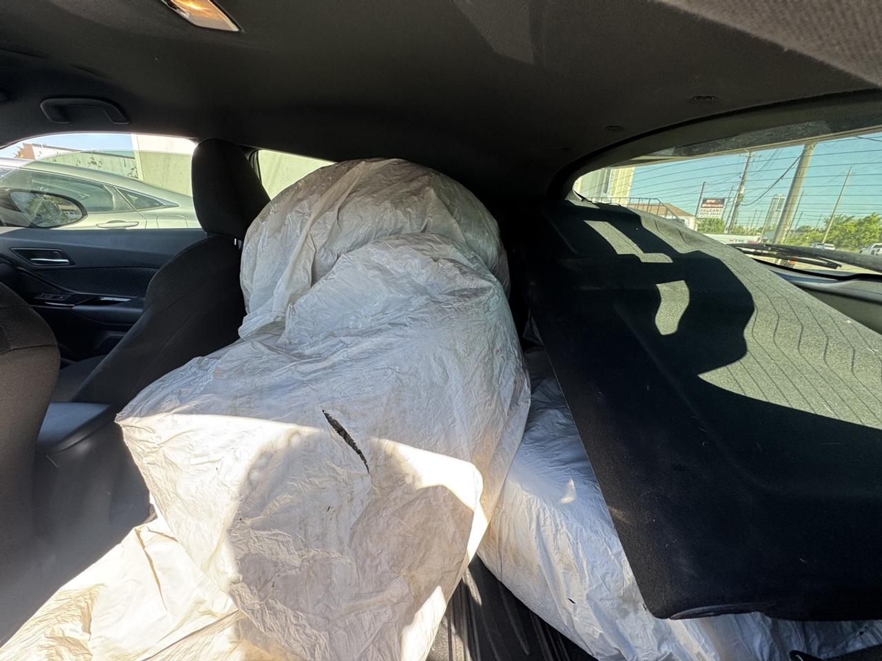 2019 Toyota C-HR XLE Photo
