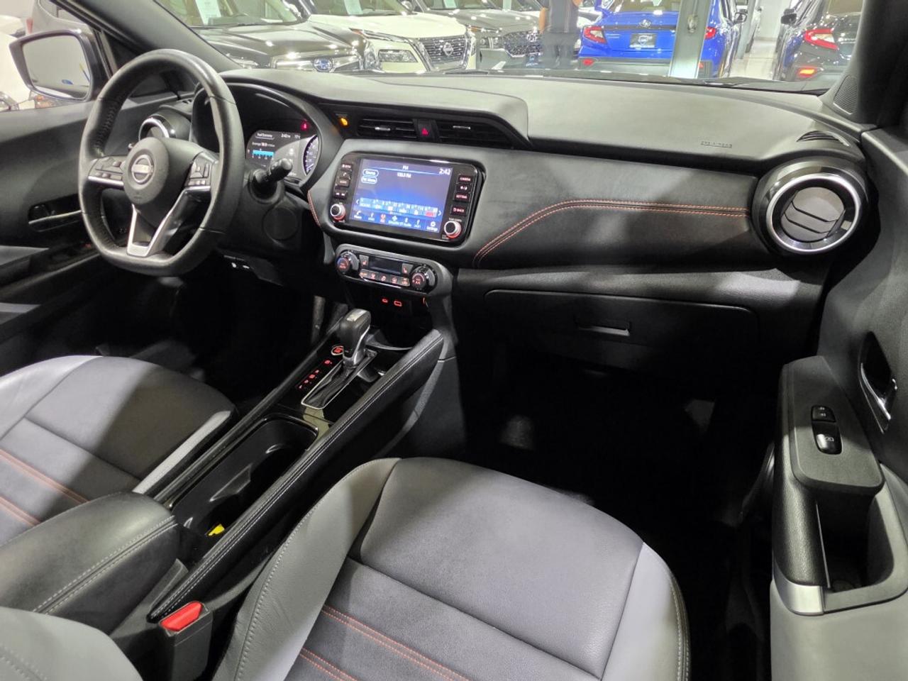 2024 Nissan Kicks SR PKG NO ACCIDENT ONE OWNER APPLE CARPLAY BLINDSP Photo