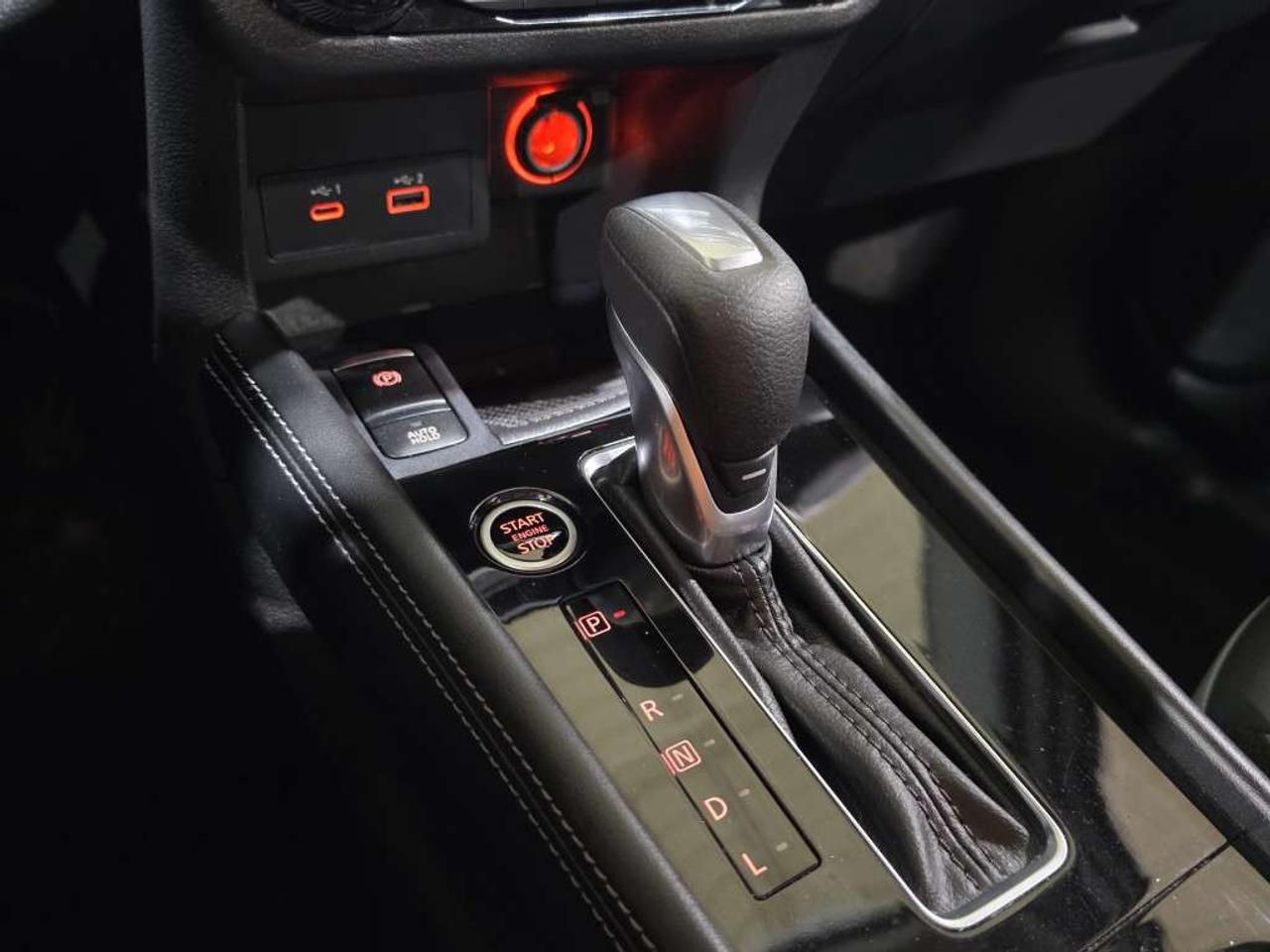 2024 Nissan Kicks SR PKG NO ACCIDENT ONE OWNER APPLE CARPLAY BLINDSPOT LANE DEPARTURE Photo
