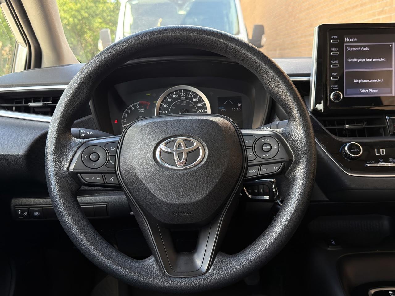 2021 Toyota Corolla LE   Lane Dep   Heated Seats   Blind Spot Photo