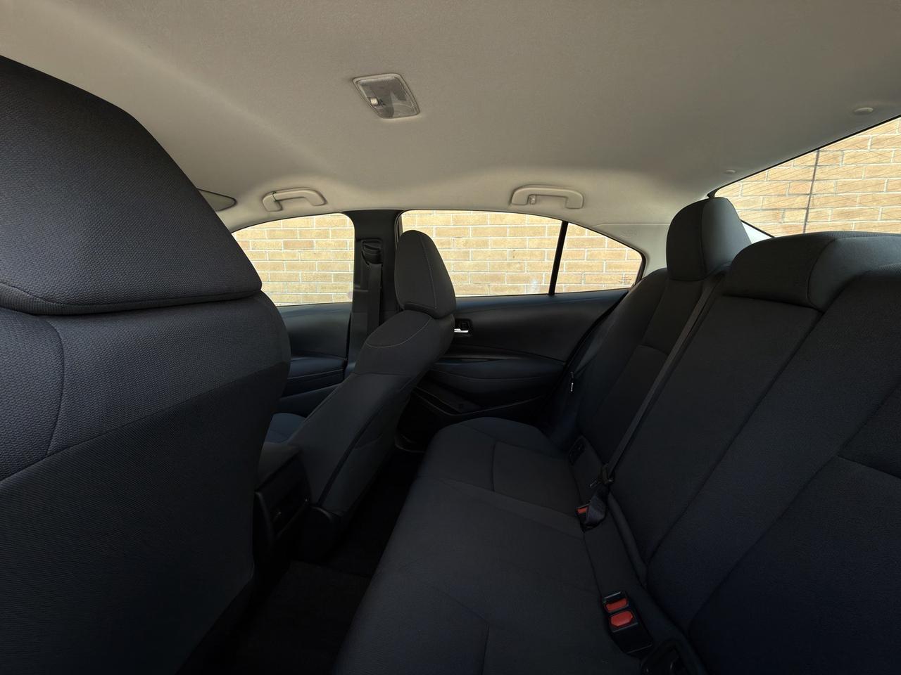 2021 Toyota Corolla LE   Lane Dep   Heated Seats   Blind Spot Photo