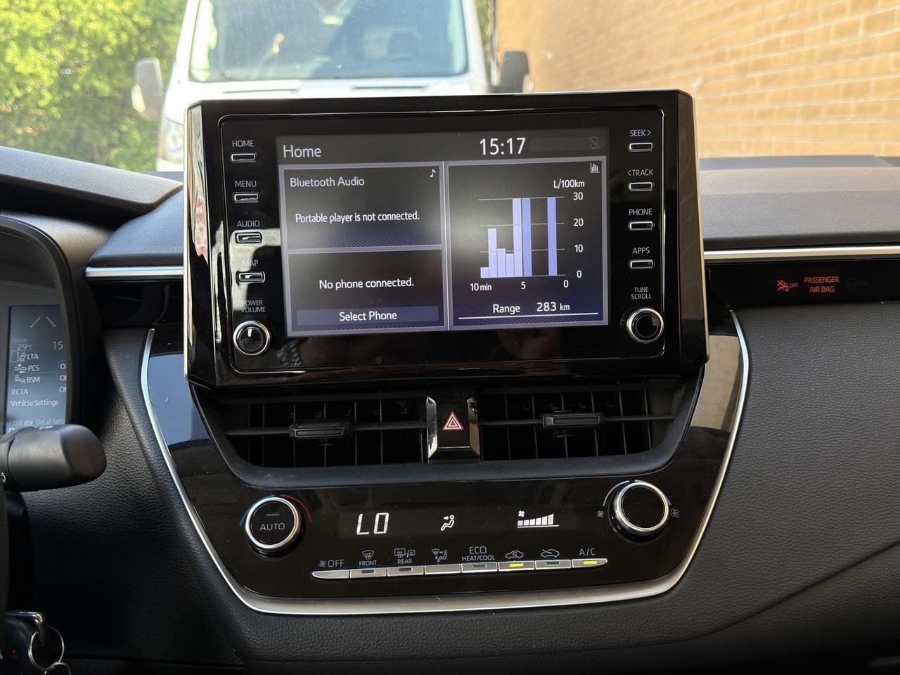 2021 Toyota Corolla LE   Lane Dep   Heated Seats   Blind Spot Photo