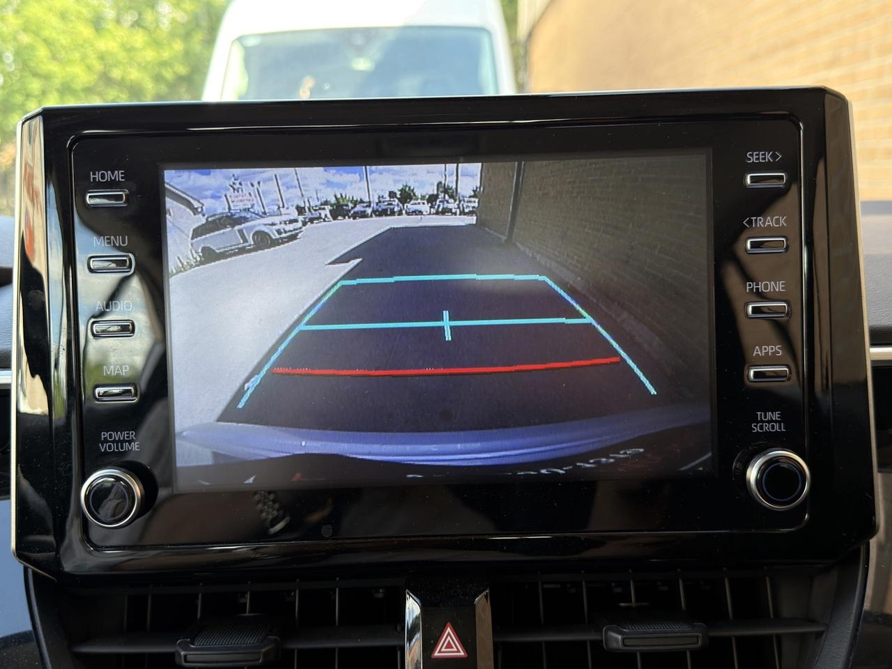 2021 Toyota Corolla LE   Lane Dep   Heated Seats   Blind Spot Photo