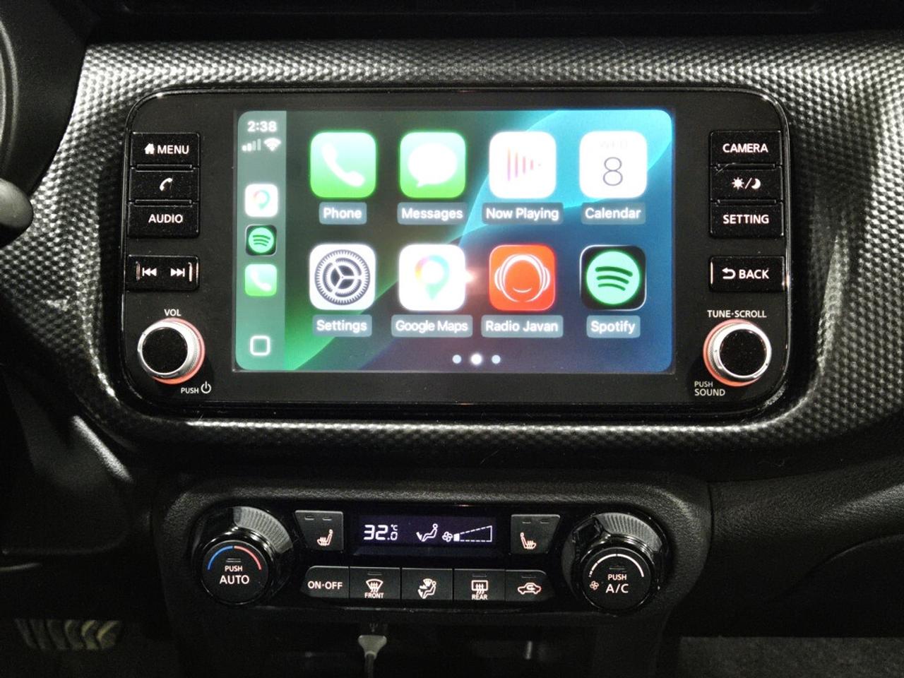 2024 Nissan Kicks SV CVT No Accident APPLE CAR-PLAY PARK ASSIST Photo