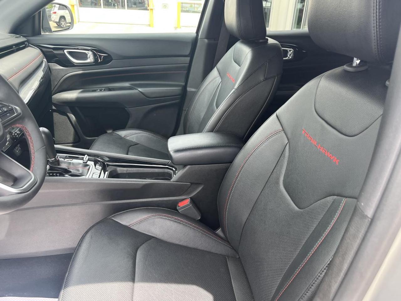 2024 Jeep Compass Trailhawk Elite 4x4 Photo