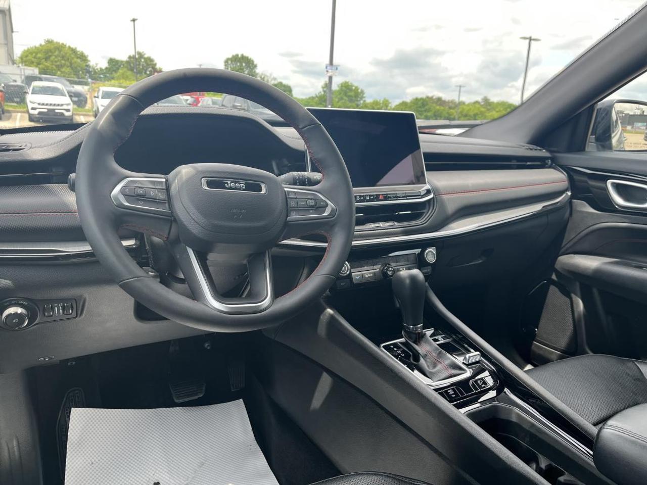 2024 Jeep Compass Trailhawk Elite 4x4 Photo