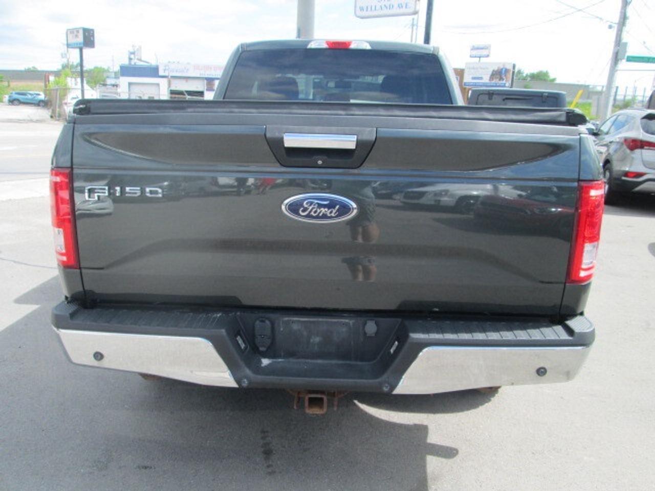 2015 Ford F-150 4WD SuperCab 145  XLT, Back Up Camera, Side Steps Photo