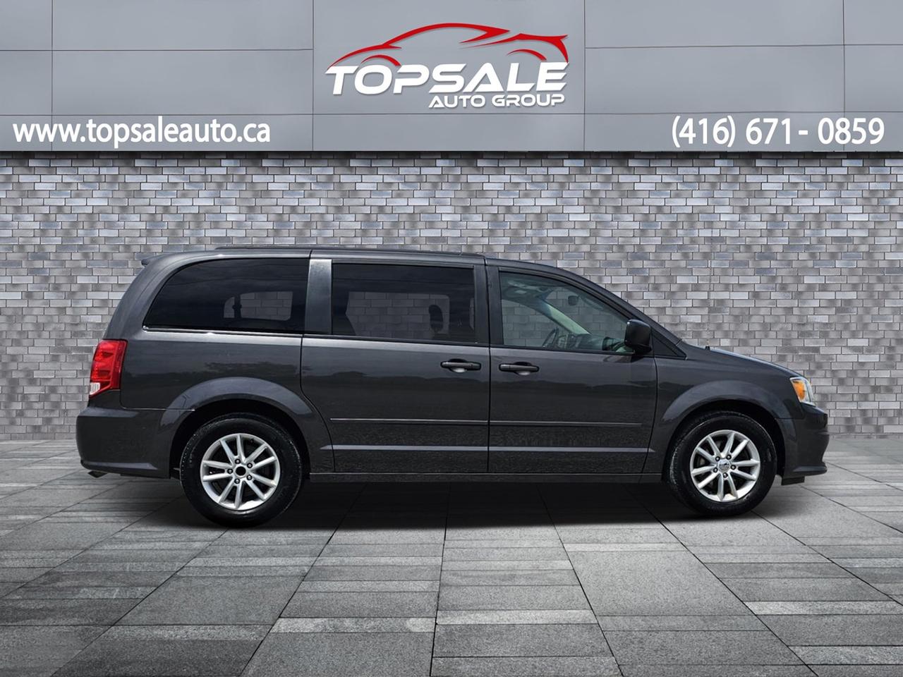 2016 Dodge Grand Caravan SXT Photo