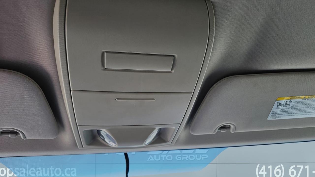 2016 Dodge Grand Caravan SXT Photo