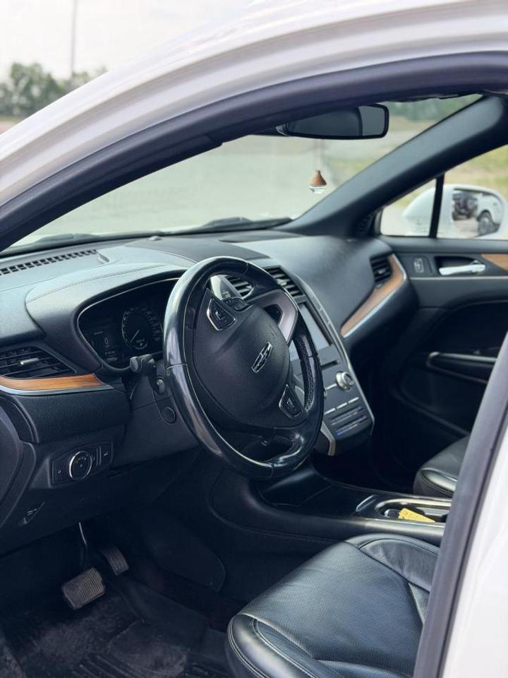 2019 Lincoln MKC AWD Reserve   LOW KMS   CERTIFIED   NO ACCIDENTS Photo