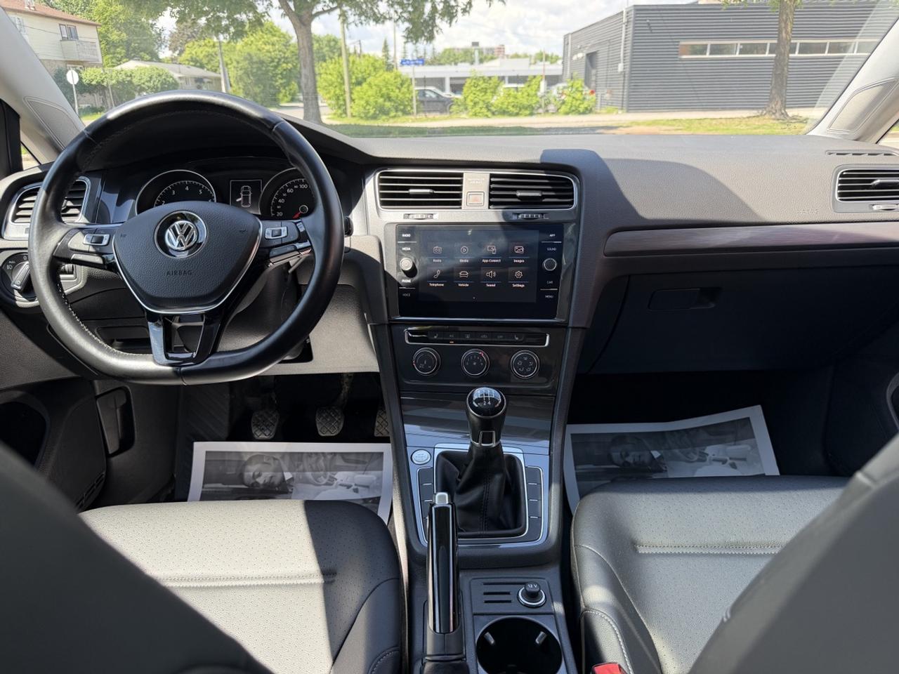 2018 Volkswagen Golf COMFORTLINE Photo
