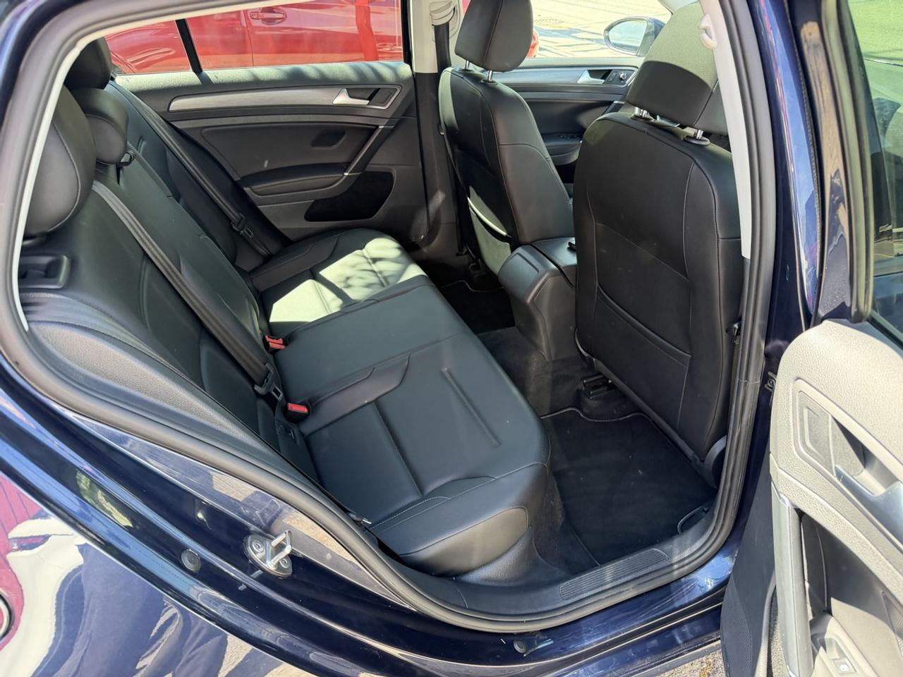 2018 Volkswagen Golf COMFORTLINE Photo