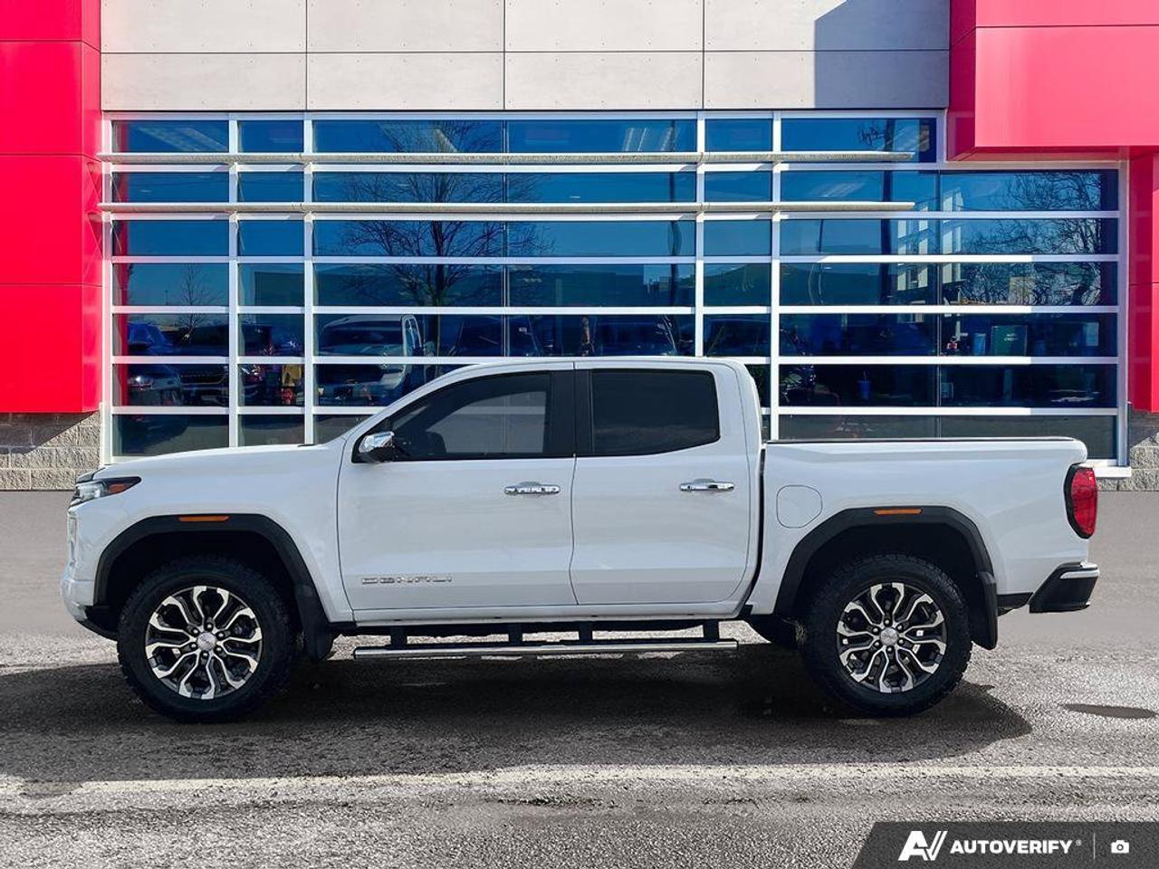 2023 GMC Canyon Denali | Leather | Navigation | Sunroof | Heads Up Display | Ventilated Seats | Power Seats | Photo